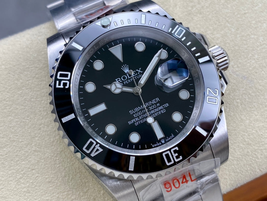 Rolex Oyster Perpetual Submariner Negro