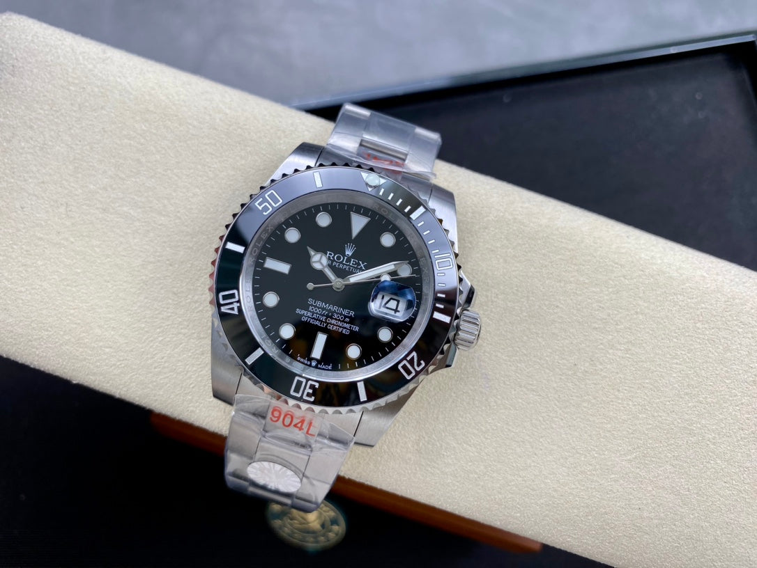 Rolex Oyster Perpetual Submariner Negro