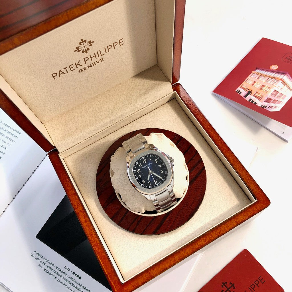 Patek Philippe Aquanaut Esfera azul marino 40.8mm