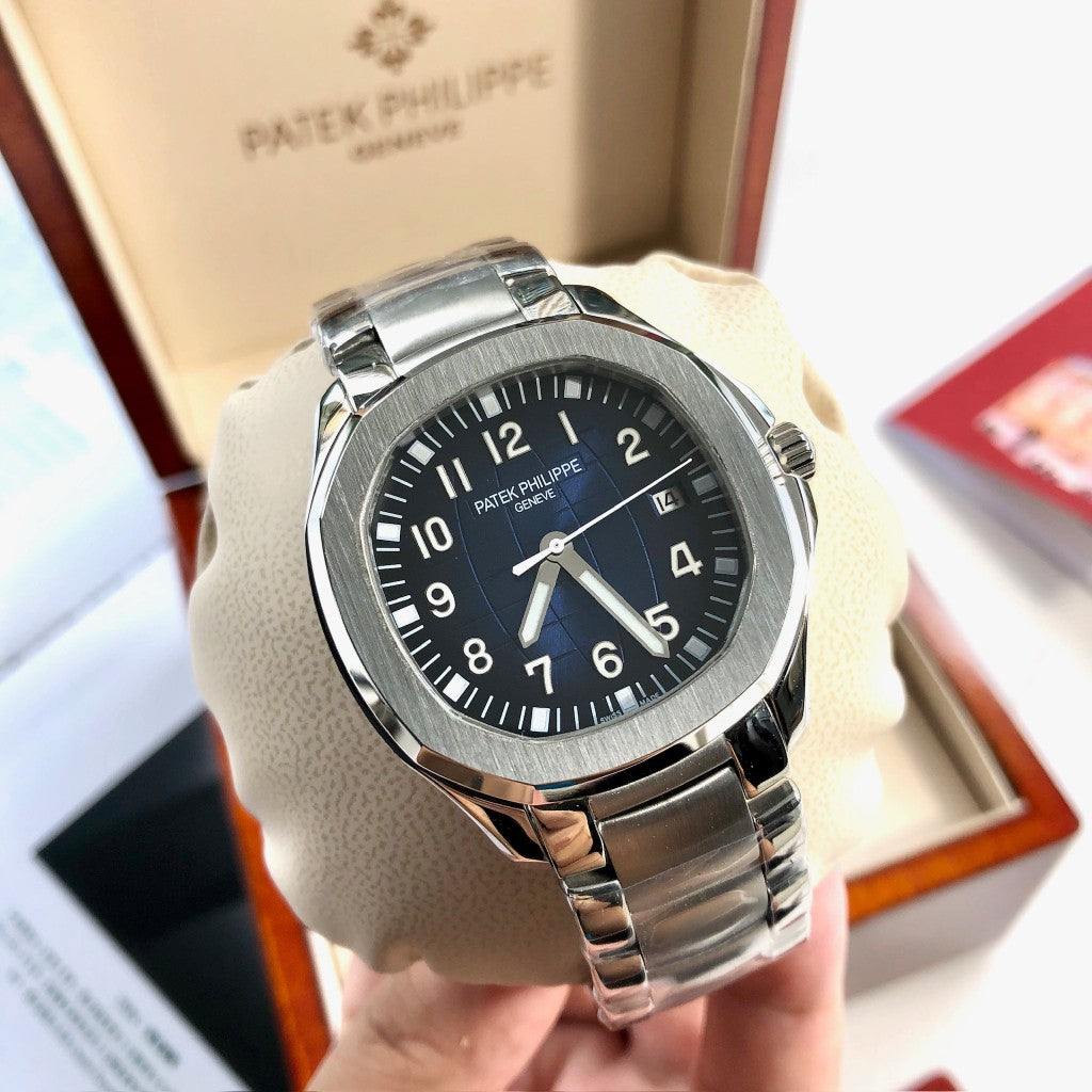 Patek Philippe Aquanaut Esfera azul marino 40.8mm