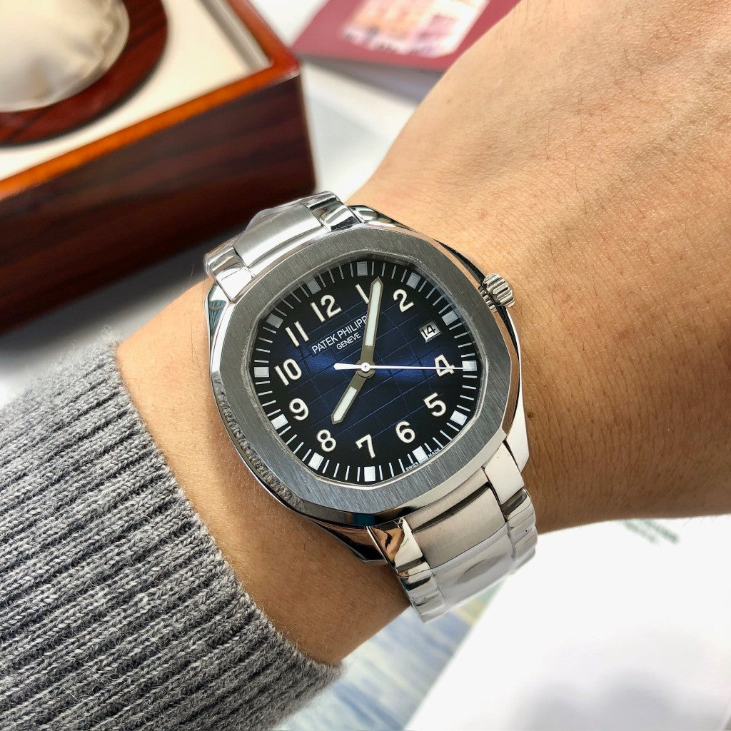 Patek Philippe Aquanaut Esfera azul marino 40.8mm