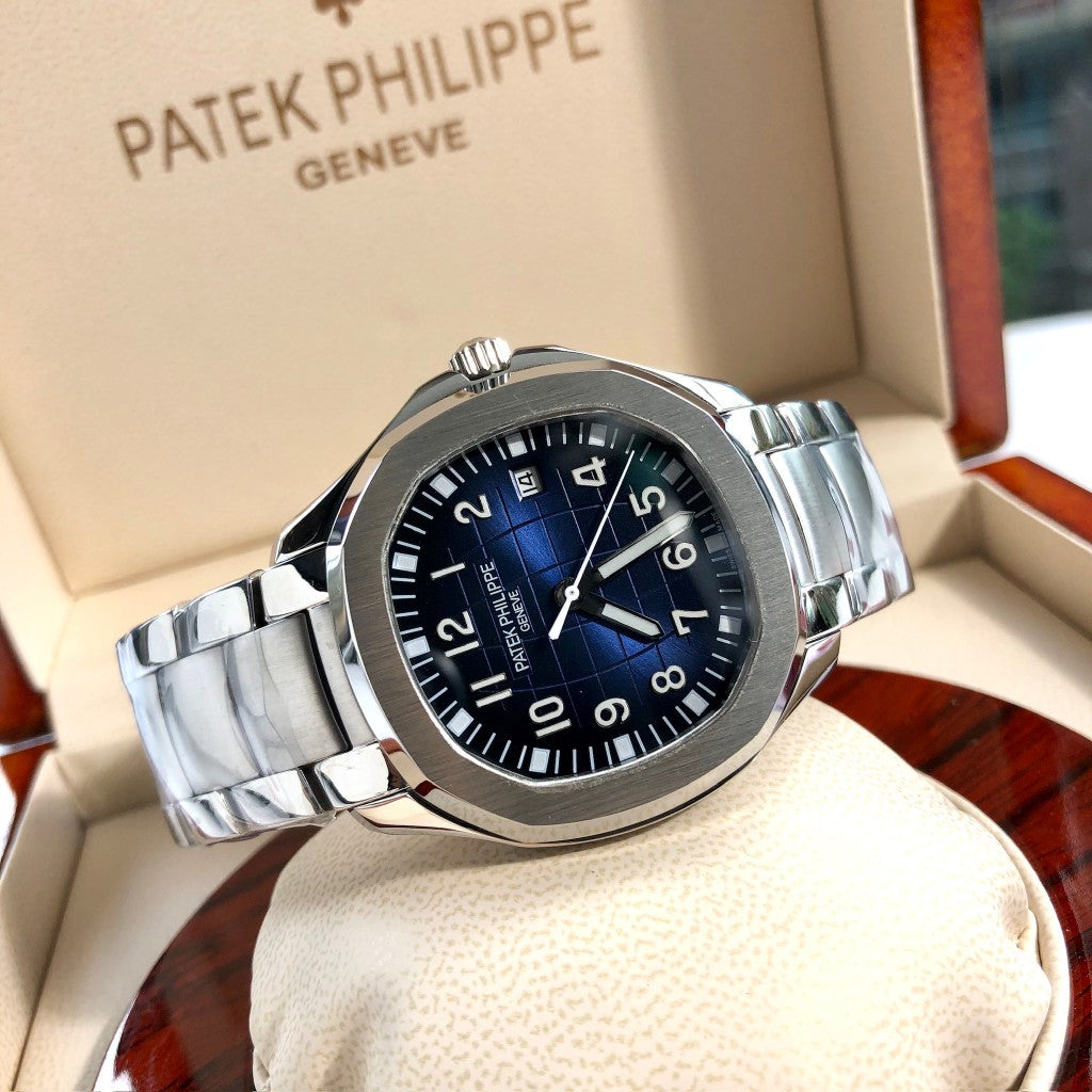 Patek Philippe Aquanaut Esfera azul marino 40.8mm