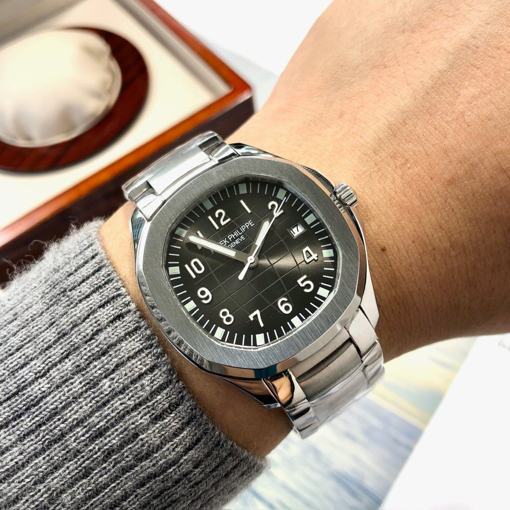 Patek Philippe Aquanaut Esfera gris antracita 40.8mm