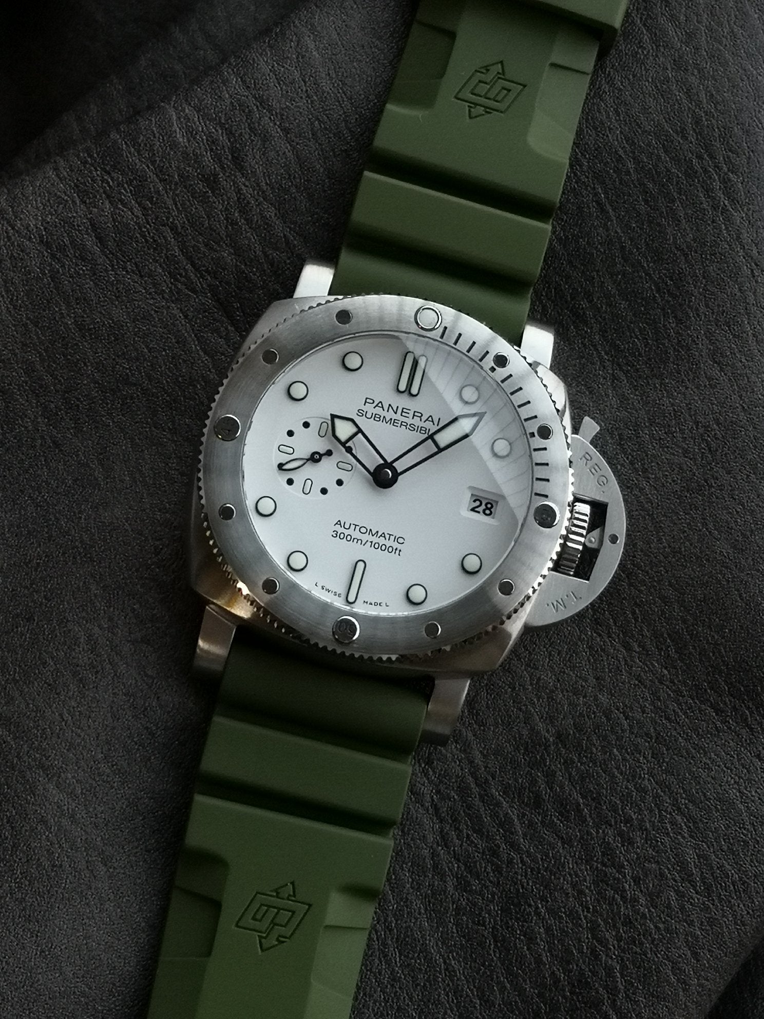 Panerai Submersible PAM226 Verde Militar 47mm
