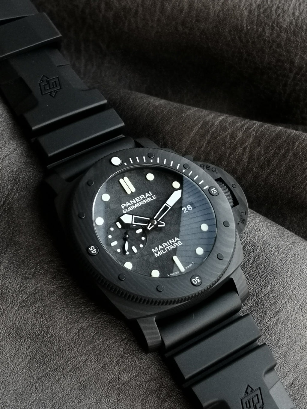 Panerai Submersible Marina Militare PAM979 / Carbotech 47mm