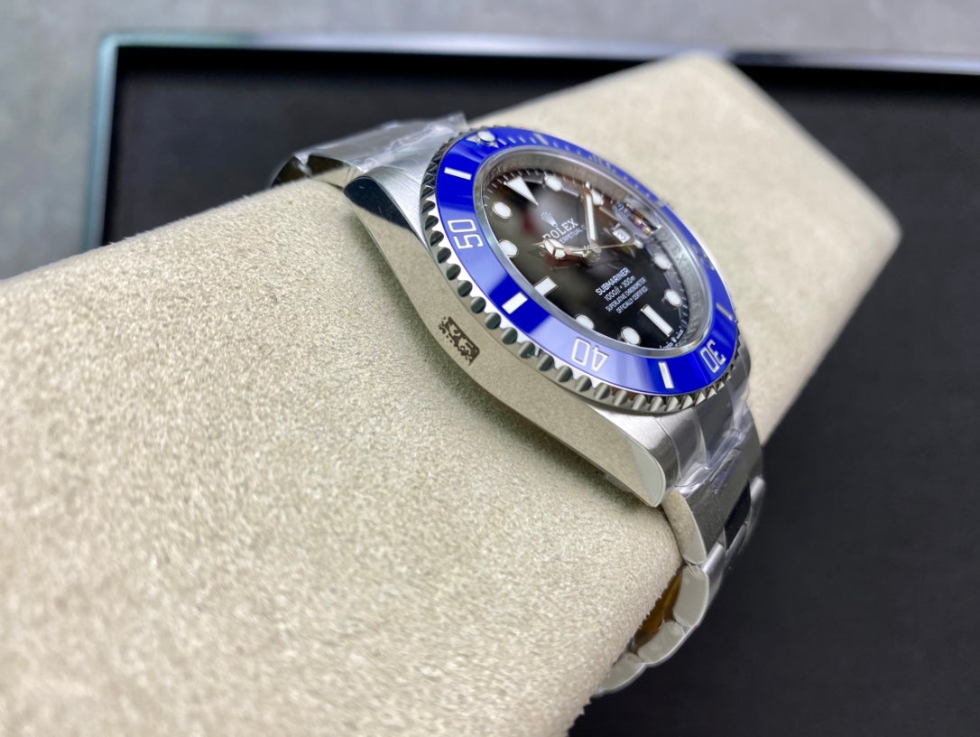 Rolex Oyster Perpetual Submariner Date Bisel Azul 41mm