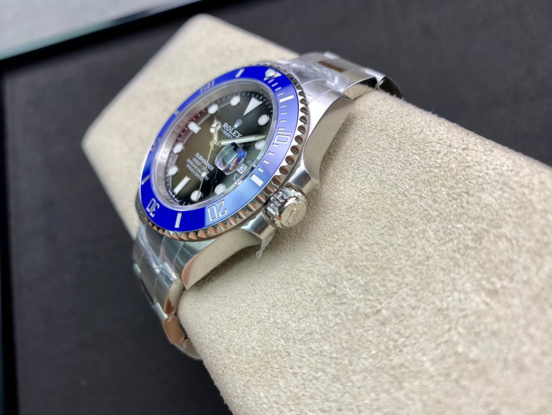 Rolex Oyster Perpetual Submariner Date Bisel Azul 41mm