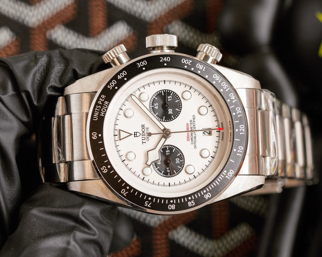 Tudor Black Bay Chrono “Panda” – 41mm