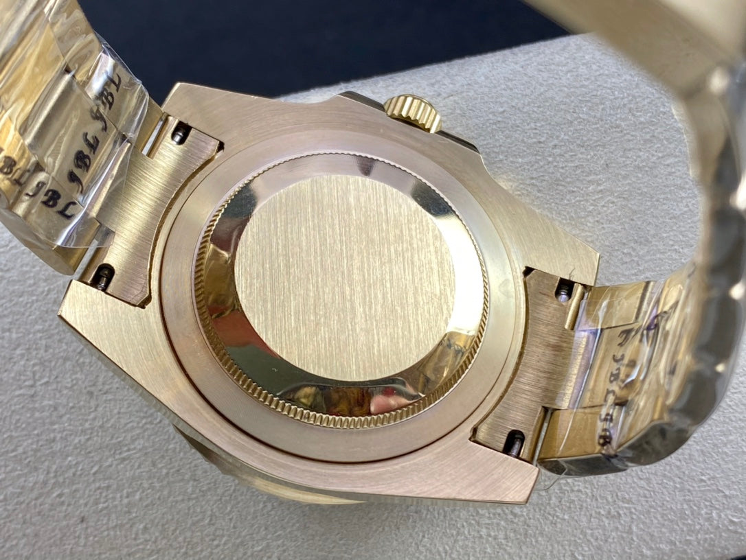 Rolex Oyster Perpetual Submariner Date “Bluesy” 41mm