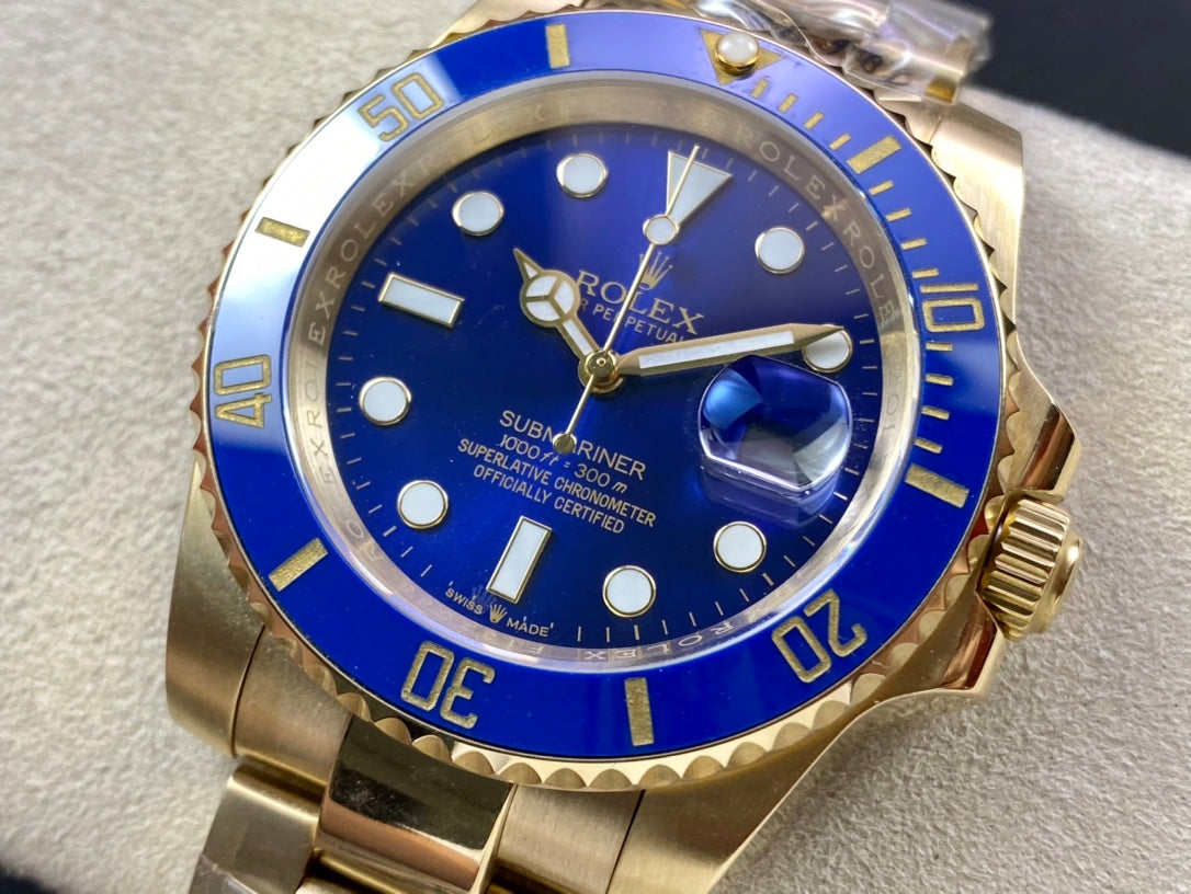 Rolex Oyster Perpetual Submariner Date “Bluesy” 41mm