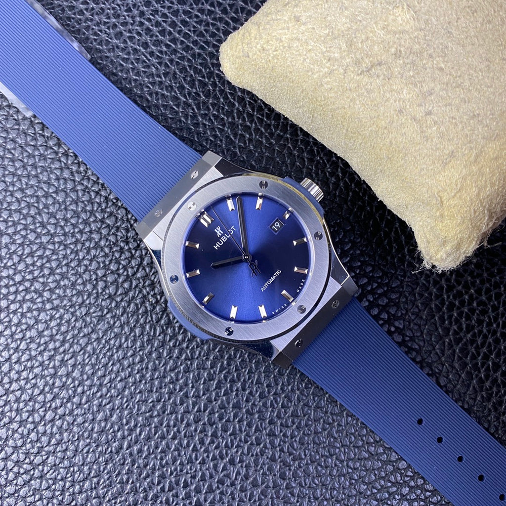 Hublot Classic Fusion Titanium Azul - Correa caucho azul