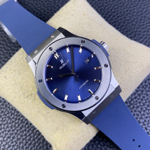 Hublot Classic Fusion Titanium Azul - Correa caucho azul