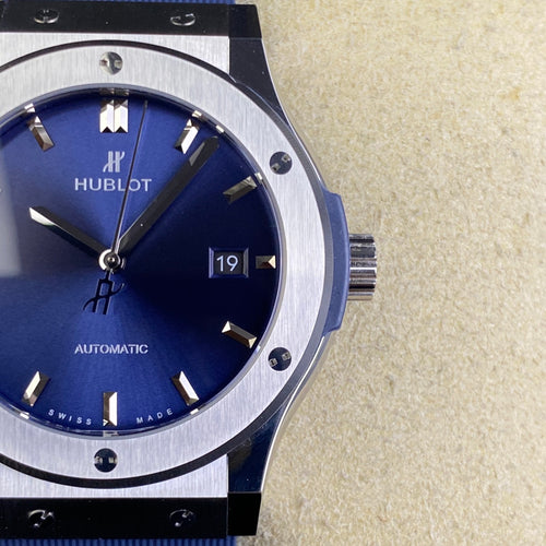 Hublot Classic Fusion Titanium Azul - Correa caucho azul