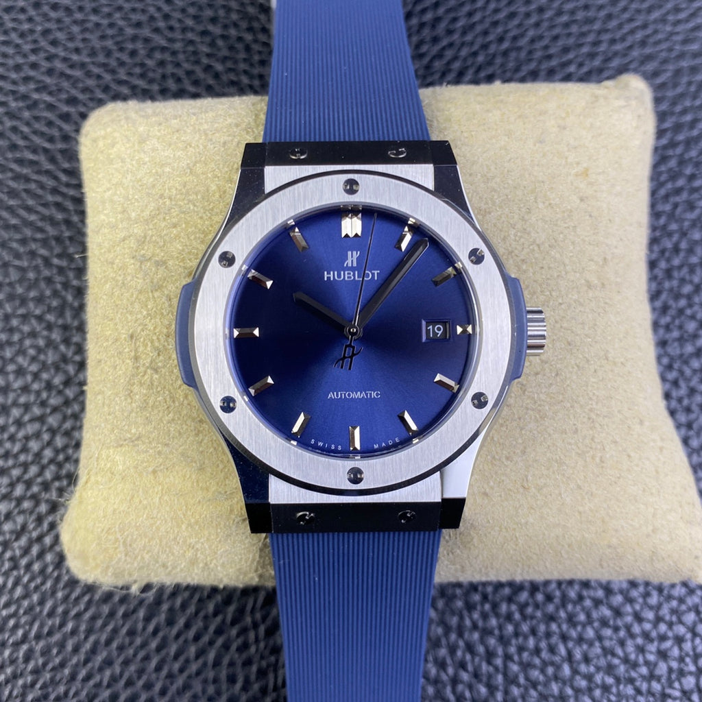 Hublot Classic Fusion Titanium Azul - Correa caucho azul