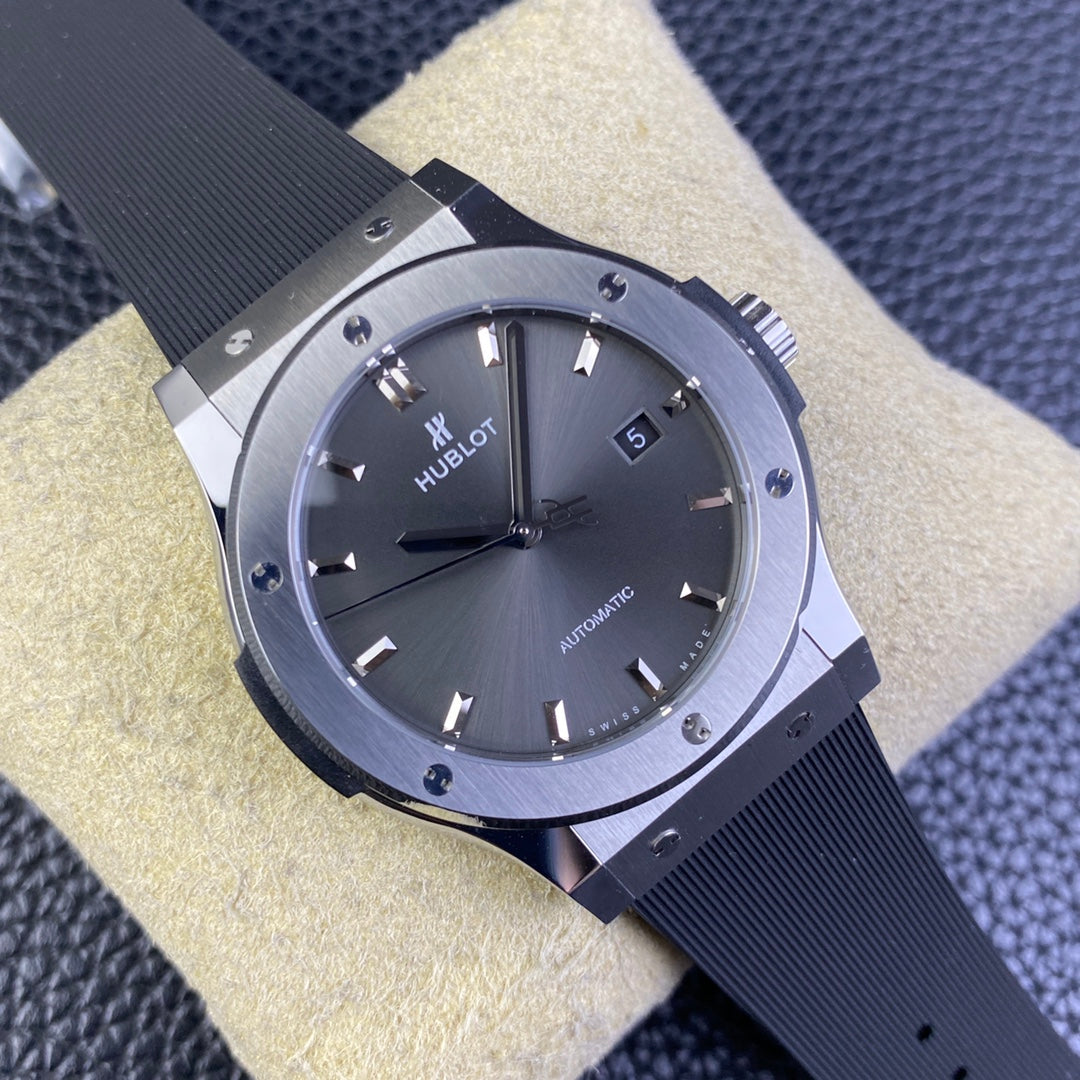 Hublot Classic Fusion Titanium Gris - Correa caucho gris