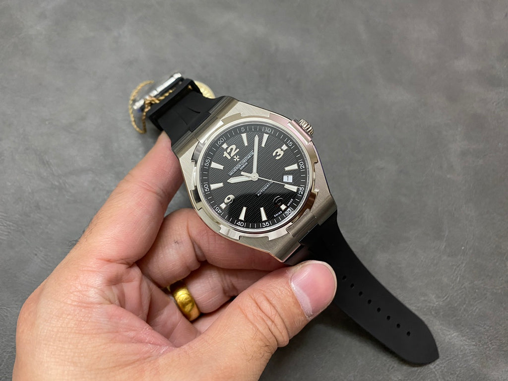 Vacheron Constantin Overseas Negro Caucho 41mm