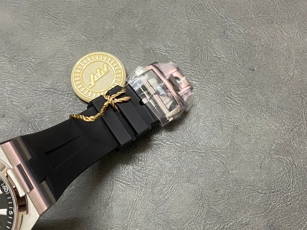 Vacheron Constantin Overseas Negro Caucho 41mm