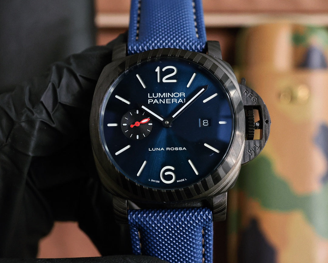 Panerai Luminor Luna Rossa Azul 44mm
