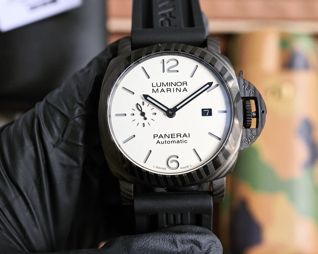Panerai Luminor Marina Blanco / Carbono 44mm