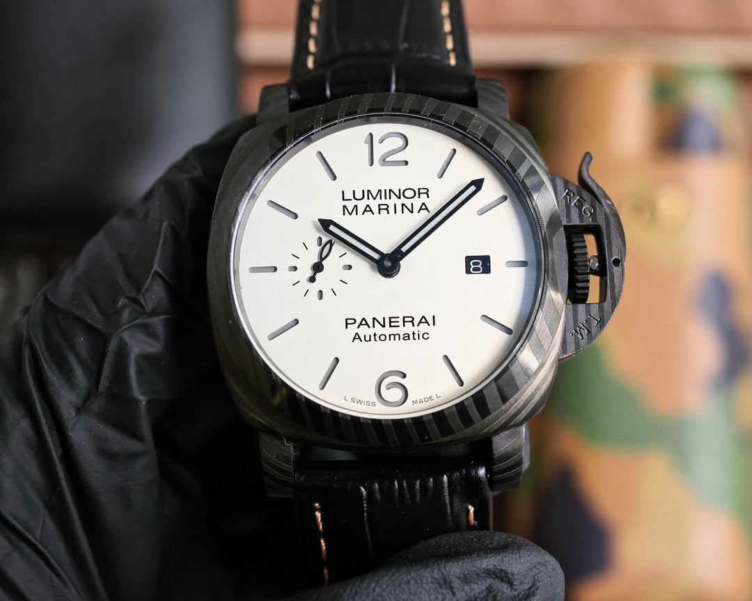 Panerai Luminor Marina Blanco / Carbono 44mm
