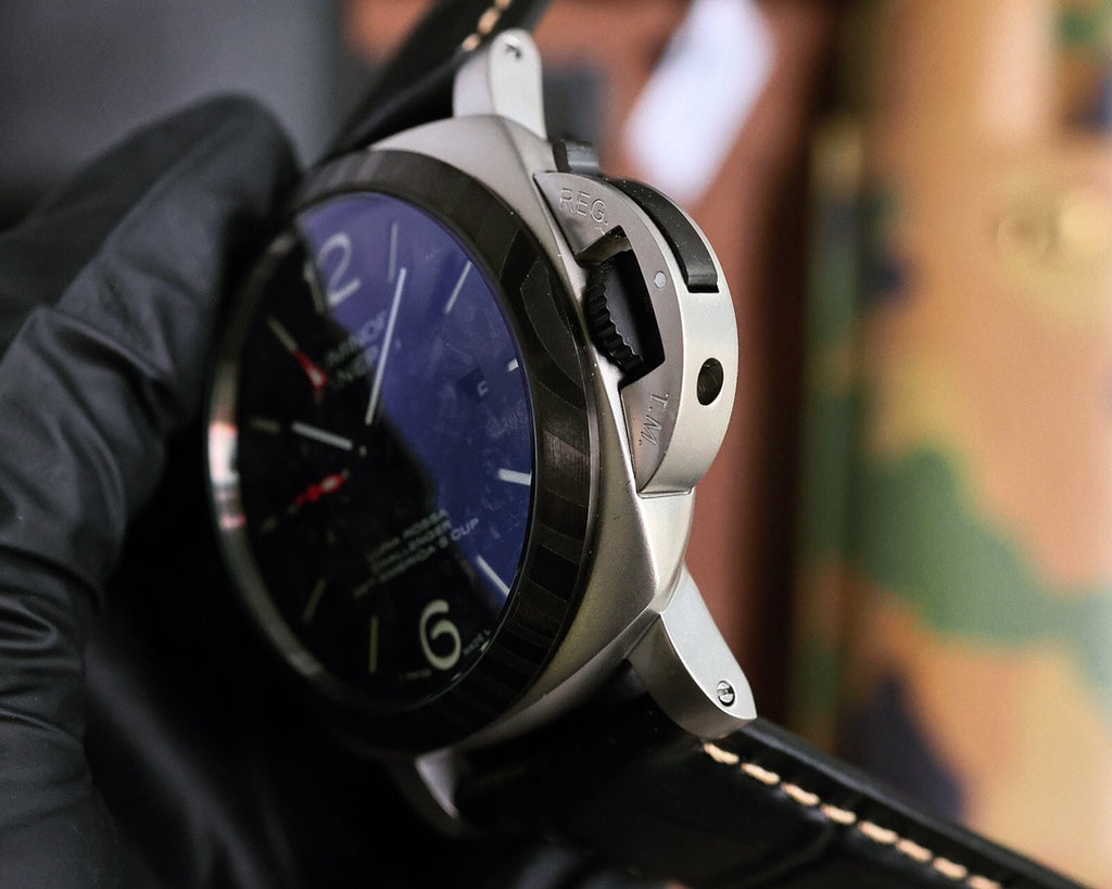 Panerai Luminor Luna Rossa Challenger 44mm