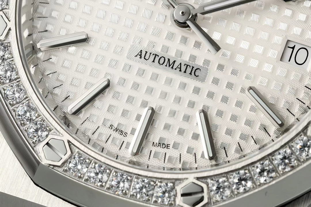 Audemars Piguet Royal Oak Blanco Bisel Diamantes 41mm