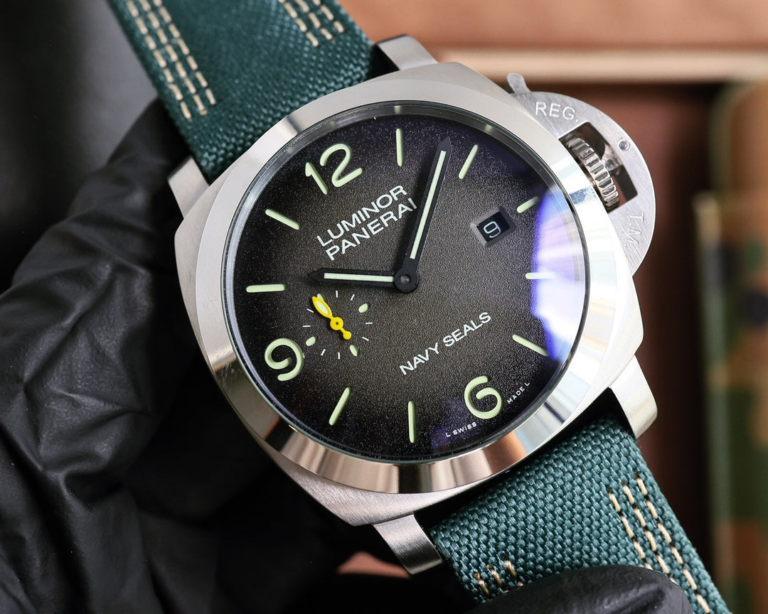 Panerai Luminor Navy Seals 44mm