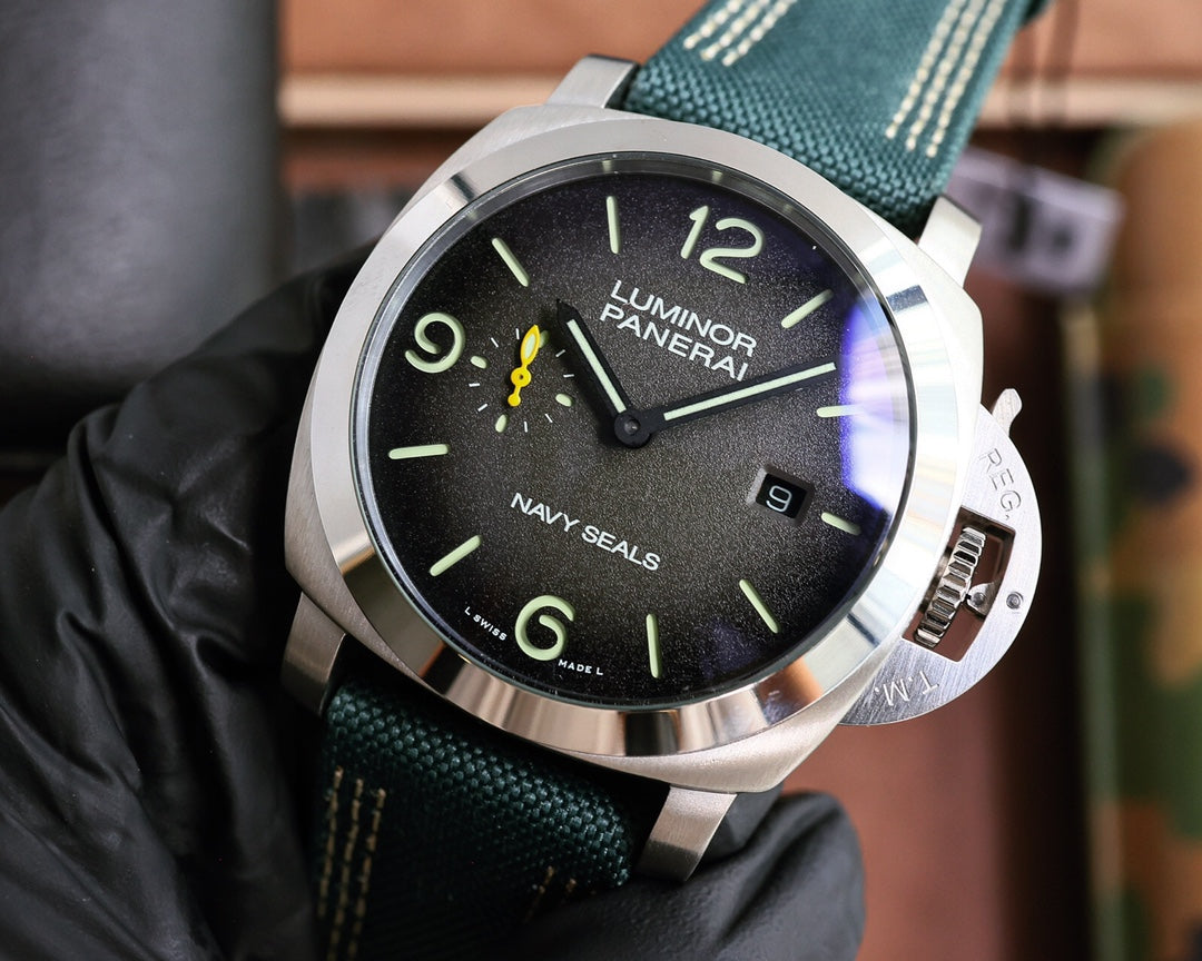 Panerai Luminor Navy Seals 44mm