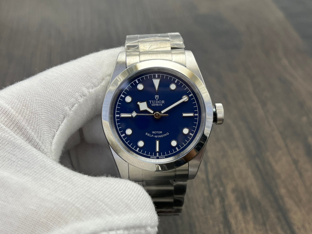 Tudor Black Bay – Esfera Azul 41mm