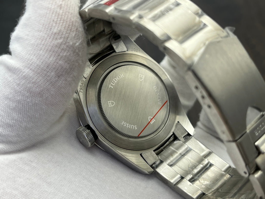 Tudor Black Bay – Esfera Azul 41mm